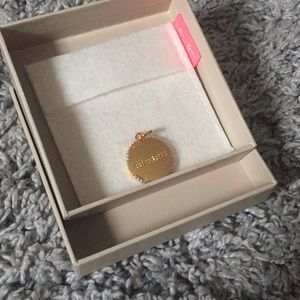“Fearless” Indi Token by India Hicks